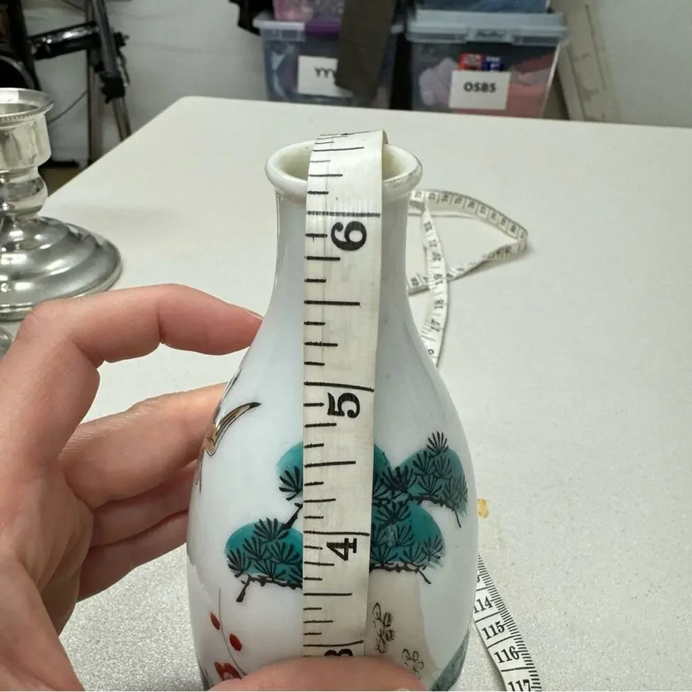 Vintage Japanese Arita Sake Bottle Crane Art Hand Painted Bud Vase 6in - Picture 8 of 10